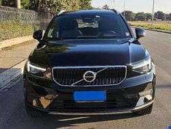 Usata 2023 Volvo XC40 Core SUV | 30.000 € (Buon prezzo)
