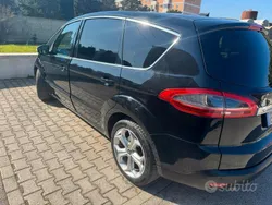 Nero Usata 2013 Ford S-MAX Titanium Monovolume | 5800 € (Ottimo prezzo)