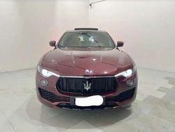 Rosso Usata 2016 Maserati Levante SUV | 29.900 € (Buon prezzo)