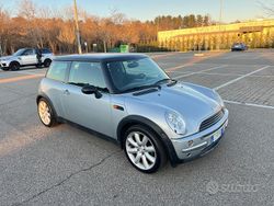 Grigio Usata 2001 Mini ONE Due volumi | 1950 € (Buon prezzo)