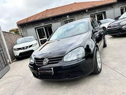 Nero Usata 2004 VW Golf IV Trendline Tre volumi | 4900 € (Molto cara)