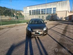 Usata 2007 Fiat Bravo Emotion Due volumi | 2000 € (Buon prezzo)