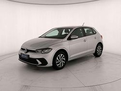 Argento Nuova 2025 VW Polo Life Tre volumi | 20.900 € (Super prezzo)