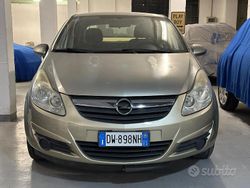Marrone Usata 2009 Opel Corsa Tre volumi | 2500 € (Ottimo prezzo)