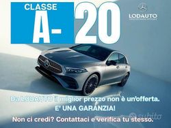 Bianco Nuova 2025 Mercedes 180 AMG Tre volumi | 37.800 €