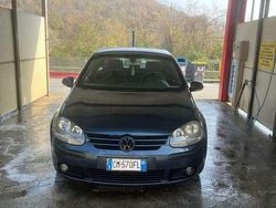 Usata 2004 VW Golf IV Comfortline Tre volumi | 2800 € (Buon prezzo)