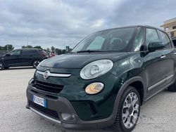 Verde Usata 2016 Fiat 500L Trekking Monovolume | 8500 € (Buon prezzo)