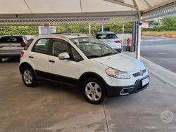 Bianco Usata 2012 Fiat Sedici SUV | 6500 € (Molto cara)