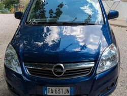 Usata 2011 Opel Zafira Monovolume | 2800 € (Ottimo prezzo)