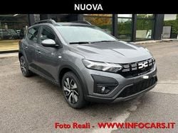 Grigio Nuova 2025 Dacia Sandero Expression Tre volumi | 16.990 € (Buon prezzo)