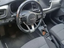 Bianco Usata 2022 Kia Stonic Urban SUV | 13.000 € (Buon prezzo)