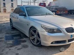 Grigio Usata 2005 BMW 525 Tre volumi | 5000 € (Molto cara)