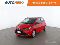 Rosso Usata 2016 Toyota Aygo X-play Due volumi | 9699 € (Buon prezzo)