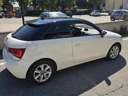 Bianco Usata 2012 Audi A1 Attraction Tre volumi | 6000 € (Ottimo prezzo)