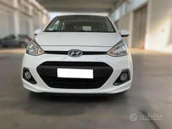 Bianco Usata 2015 Hyundai i10 Due volumi | 6950 € (Cara)
