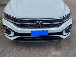 Usata 2022 VW T-Roc R-line SUV | 29.900 € (Molto cara)