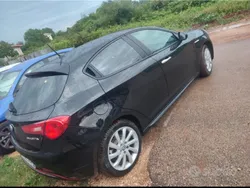 Usata 2018 Alfa Romeo Giulietta Due volumi | 12.600 € (Buon prezzo)