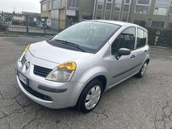 Argento Usata 2007 Renault Modus Monovolume | 1600 € (Buon prezzo)
