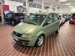 Verde Usata 2005 Fiat Idea Emotion Monovolume | 2400 € (Buon prezzo)