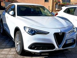 Bianco Usata 2019 Alfa Romeo Stelvio Executive SUV | 26.000 € (Cara)