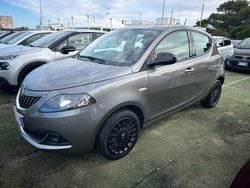 Grigio Usata 2022 Lancia Ypsilon Gold Due volumi | 11.500 € (Buon prezzo)
