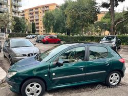 Verde Usata 2000 Peugeot 206 Roland Garros Due volumi | 750 €
