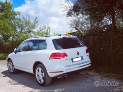 Bianco Usata 2015 VW Touareg SUV | 19.500 € (Buon prezzo)