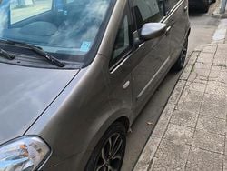 Usata 2005 Lancia Musa Monovolume | 2500 € (Buon prezzo)