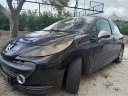 Nero Usata 2007 Peugeot 207 Coupé | 2500 € (Buon prezzo)