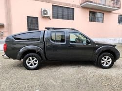 Grigio Usata 2006 Nissan Navara Pick-up | 7800 € (Super prezzo)