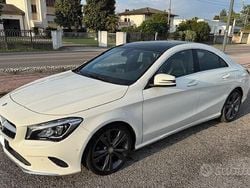 Bianco Usata 2016 Mercedes CLA200 Tre volumi | 11.800 € (Super prezzo)