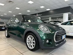 Verde Usata 2016 Mini Cooper D Business Due volumi | 10.700 € (Buon prezzo)