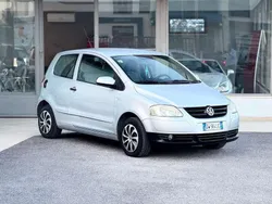Argento Usata 2009 VW Fox Due volumi | 3900 € (Buon prezzo)