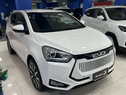 Bianco Nuova 2025 EVO Evo 3 SUV | 15.900 € (Buon prezzo)