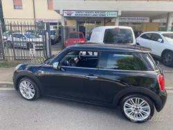 Nero Usata 2014 Mini Cooper D Due volumi | 5700 € (Ottimo prezzo)