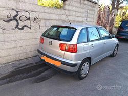 Grigio Usata 2000 Seat Ibiza | 1200 €