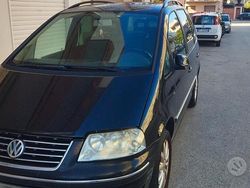Usata 2006 VW Sharan Monovolume | 4900 €