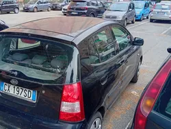 Usata 2005 Kia Picanto LX Due volumi | 1300 € (Buon prezzo)