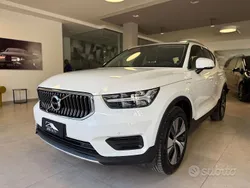 Bianco Usata 2022 Volvo XC40 Inscription SUV | 21.900 € (Buon prezzo)