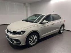 Grigio Usata 2023 VW Polo Style Tre volumi | 20.500 € (Buon prezzo)