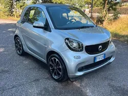 Usata 2015 Smart ForTwo Coupé Due volumi | 6500 € (Ottimo prezzo)