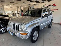 Grigio Usata 2004 Jeep Cherokee Sport SUV | 4900 € (Buon prezzo)