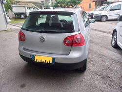 Usata 2007 VW Golf V Comfortline Tre volumi | 3500 € (Buon prezzo)