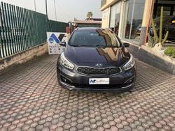 Grigio Usata 2018 Kia Ceed Sportswagon Station wagon | 9500 € (Buon prezzo)