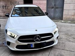 Bianco Usata 2021 Mercedes A200 Tre volumi | 26.000 € (Buon prezzo)