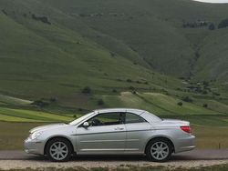 Argento Usata 2008 Chrysler Sebring Cabriolet Limited Cabrio | 5000 €