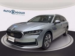 Argento pebble metallizzato Usata 2024 Skoda Superb Selection Station wagon | 29.900 € (Buon prezzo)