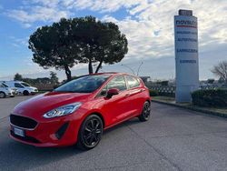 Rosso Usata 2017 Ford Fiesta Titanium Tre volumi | 9000 € (Buon prezzo)