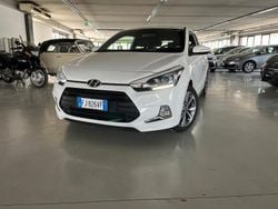Bianco Usata 2017 Hyundai i20 Coupé | 9500 € (Molto cara)
