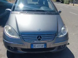 Usata 2006 Mercedes 170 Coupé | 2500 €
